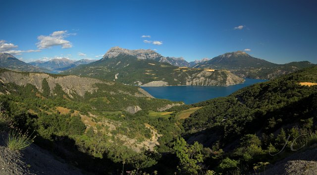 0058-0061Lac de Serre Poncon.jpg